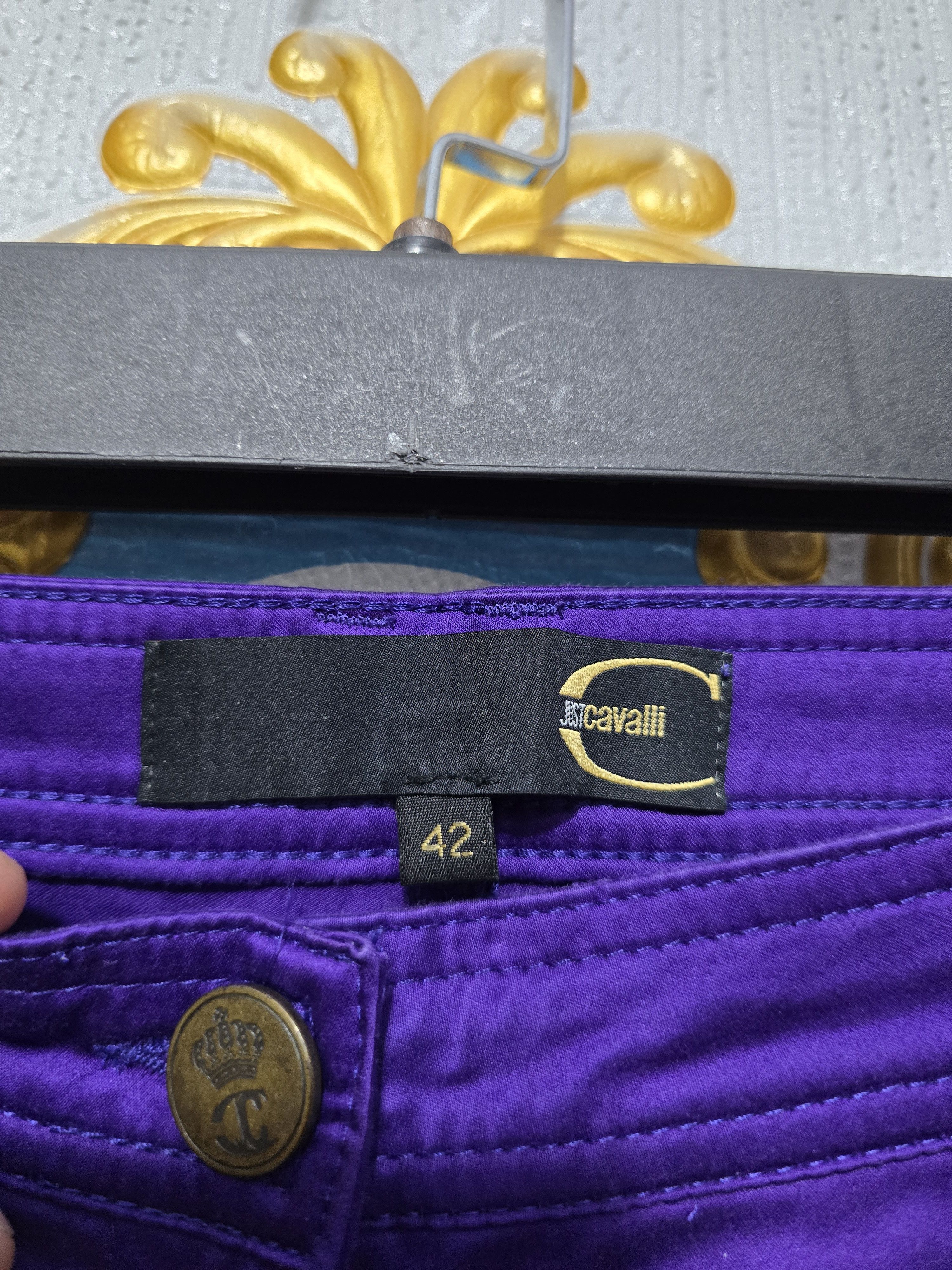 Just Cavalli Just Cavalli purple cropped trousers in size 42. VINTAGE Size 28" / US 6 / IT 42 - 4 Thumbnail