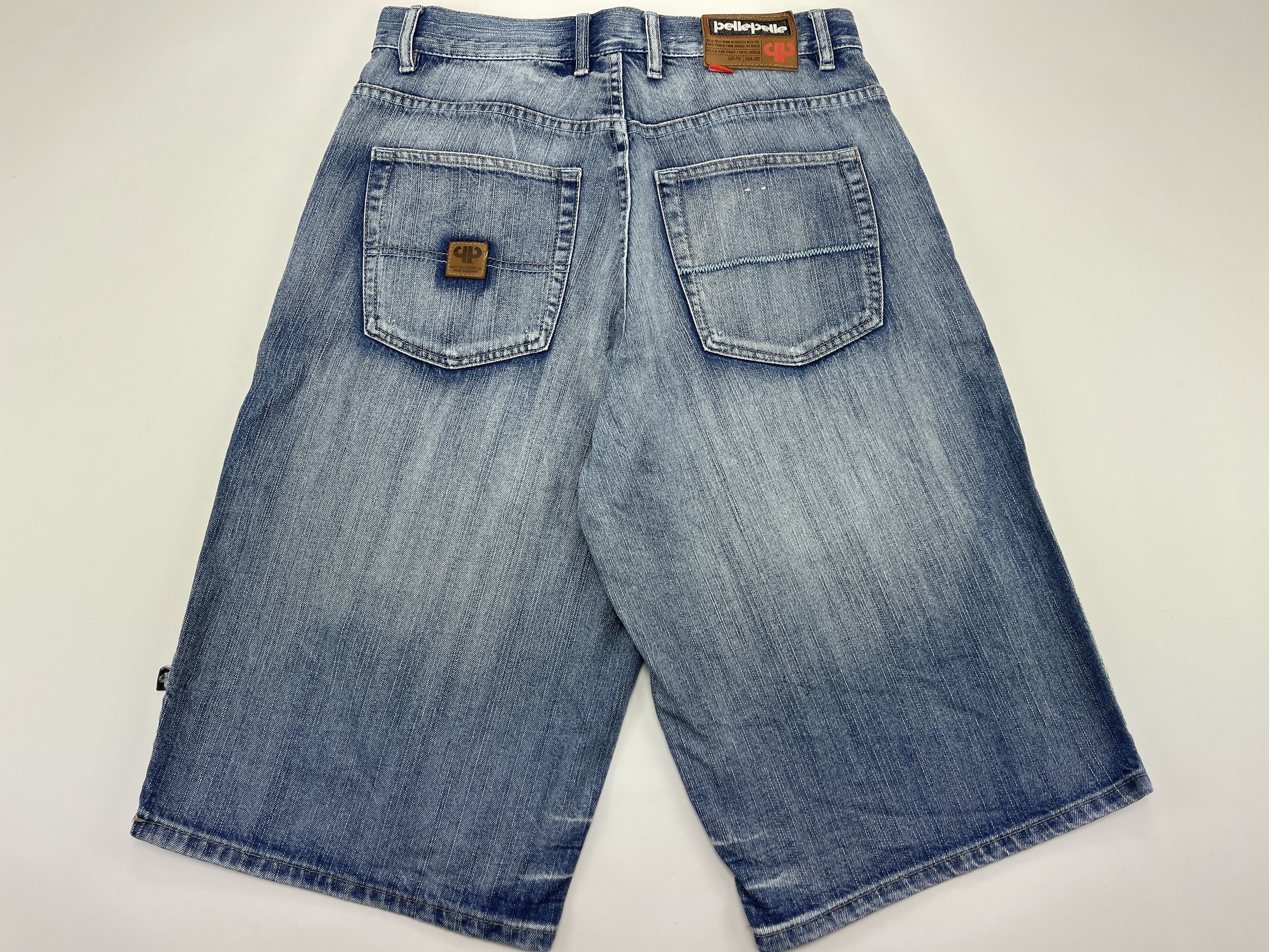 Pelle Pelle PELLE PELLE jeans shorts, Marc Buchanan vintage baggy 90s 32 Size US 32 / EU 48 - 1 Thumbnail
