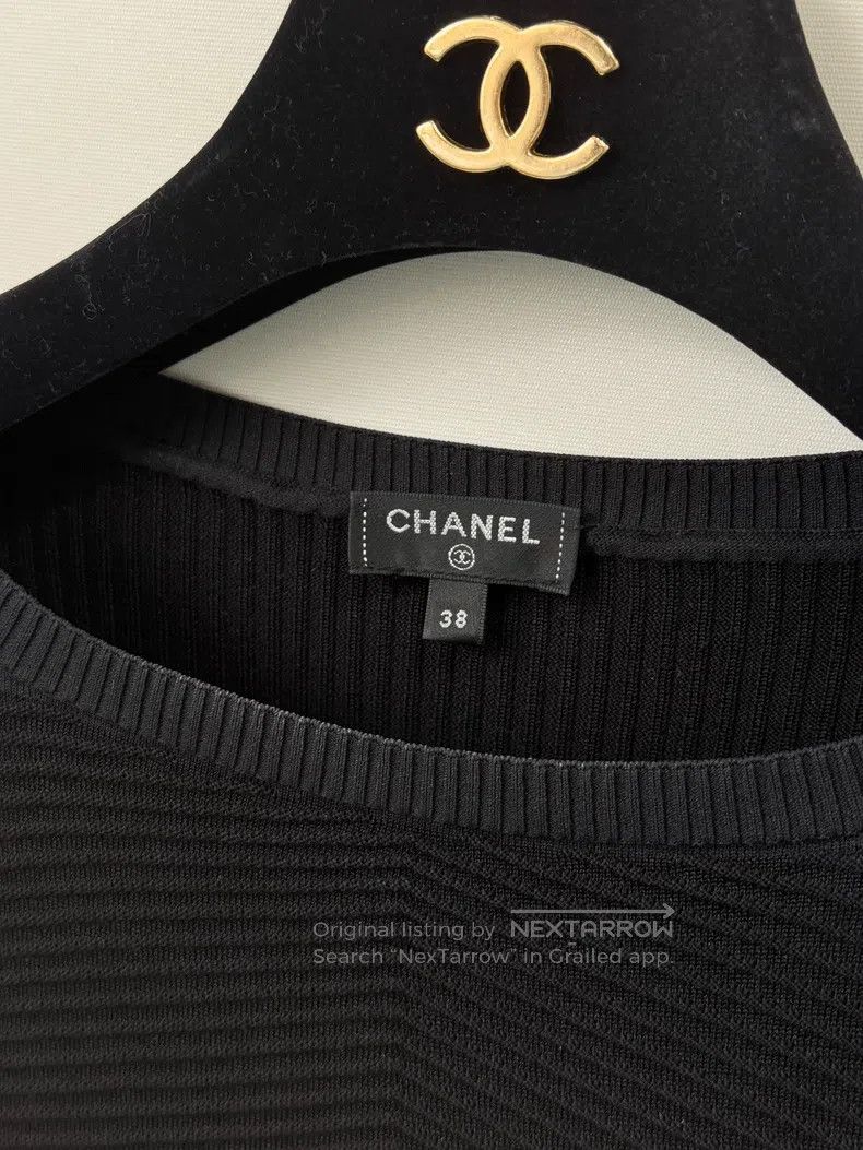 Chanel Chanel Dark blue round-neck knitted short-sleeved short-sl Size XS / US 0-2 / IT 36-38 - 3 Thumbnail