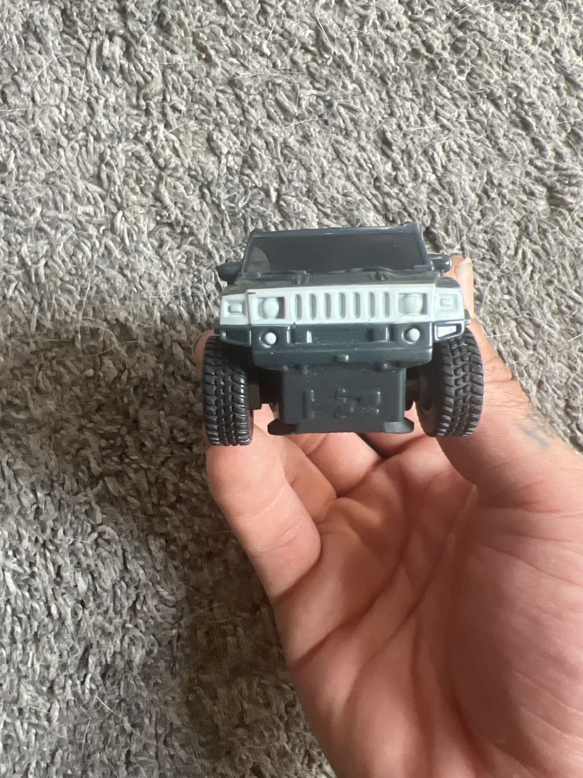 Hypebeast McDonald’s Hummer H2 Pull-Back Toy Size ONE SIZE - 4 Thumbnail
