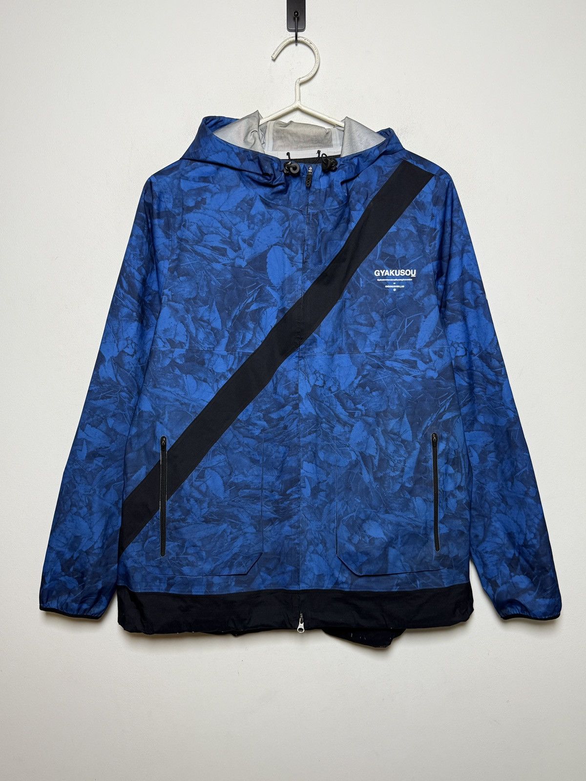 Nike × Undercover This Nike x Undercover Gyakusou tech jacket s-m Size US M / EU 48-50 / 2 - 10 Thumbnail