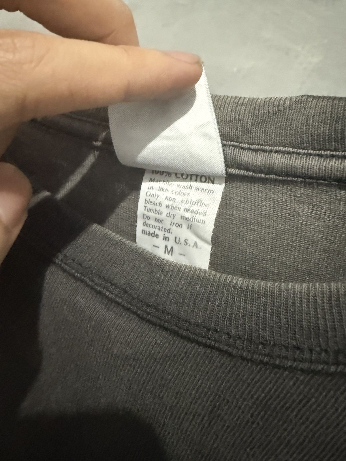 Armani Exchange Rare Vintage Faded Black Armani Exchange T Shirt Size US S / EU 44-46 / 1 - 3 Thumbnail
