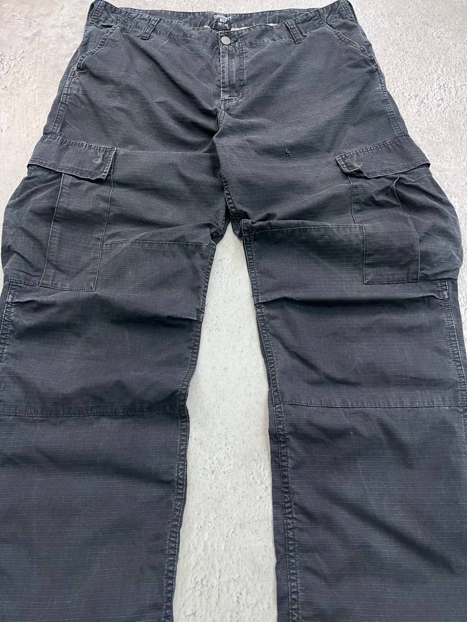 Carhartt × Carhartt Wip × Vintage Vintage Carhartt Cargo Pants Style Faded Distressed Sk8 Y2K Size US 38 / EU 54 - 3 Thumbnail