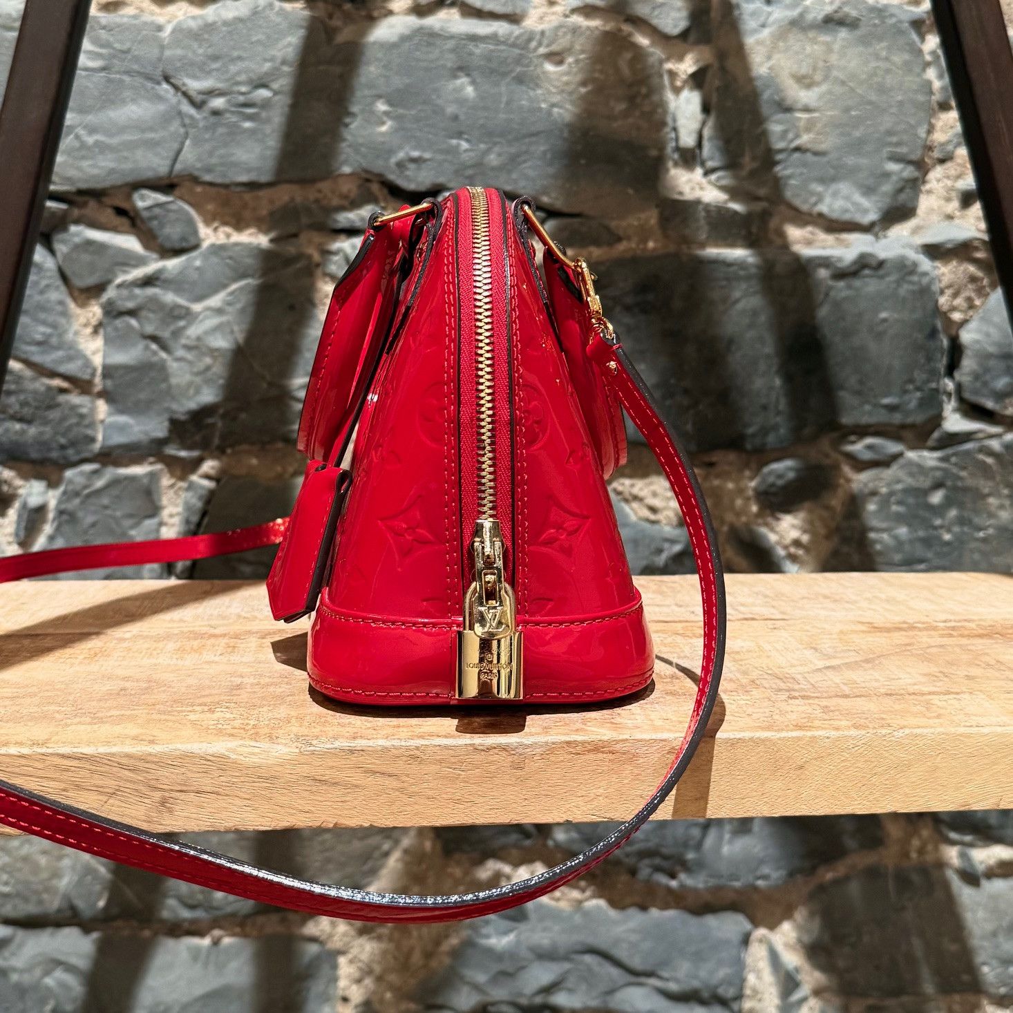 Louis Vuitton Louis Vuitton 2015 Red Monogramme Vernis Alma BB Bag Size ONE SIZE - 3 Thumbnail