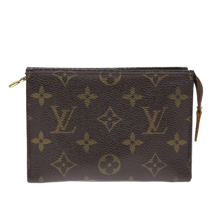 Louis Vuitton Louis Vuitton Poche Toilette clutch | Grailed