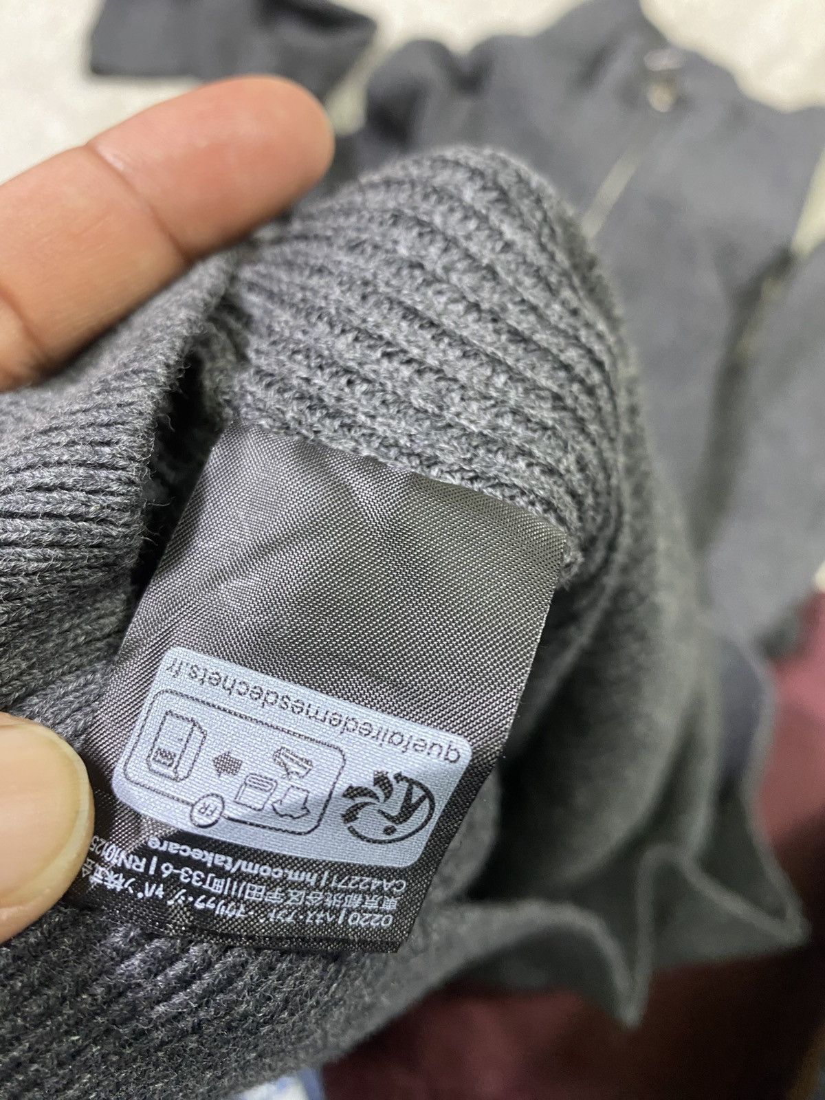 H&M H&M half zipper size M Size US M / EU 48-50 / 2 - 4 Thumbnail
