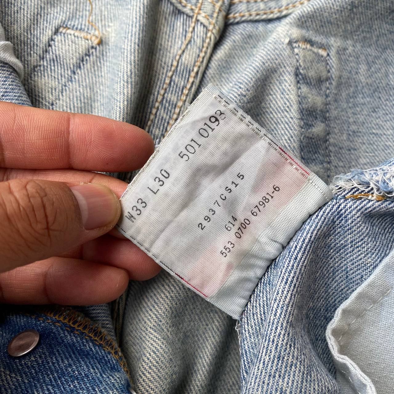 Levi's Vintage Clothing VINTAGE 00S LEVIS 501 DISTRESSED DENIM W32X29"(J09-03) Size US 32 / EU 48 - 9 Thumbnail