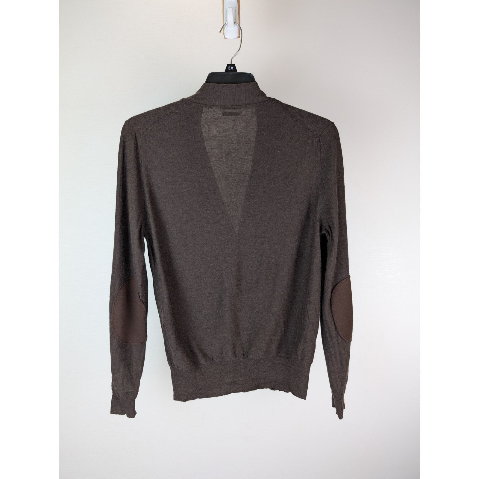 Tom Ford o1rshd1 CC20 V-Neck Cardigan is a dark brown Size US M / EU 48-50 / 2 - 8 Thumbnail