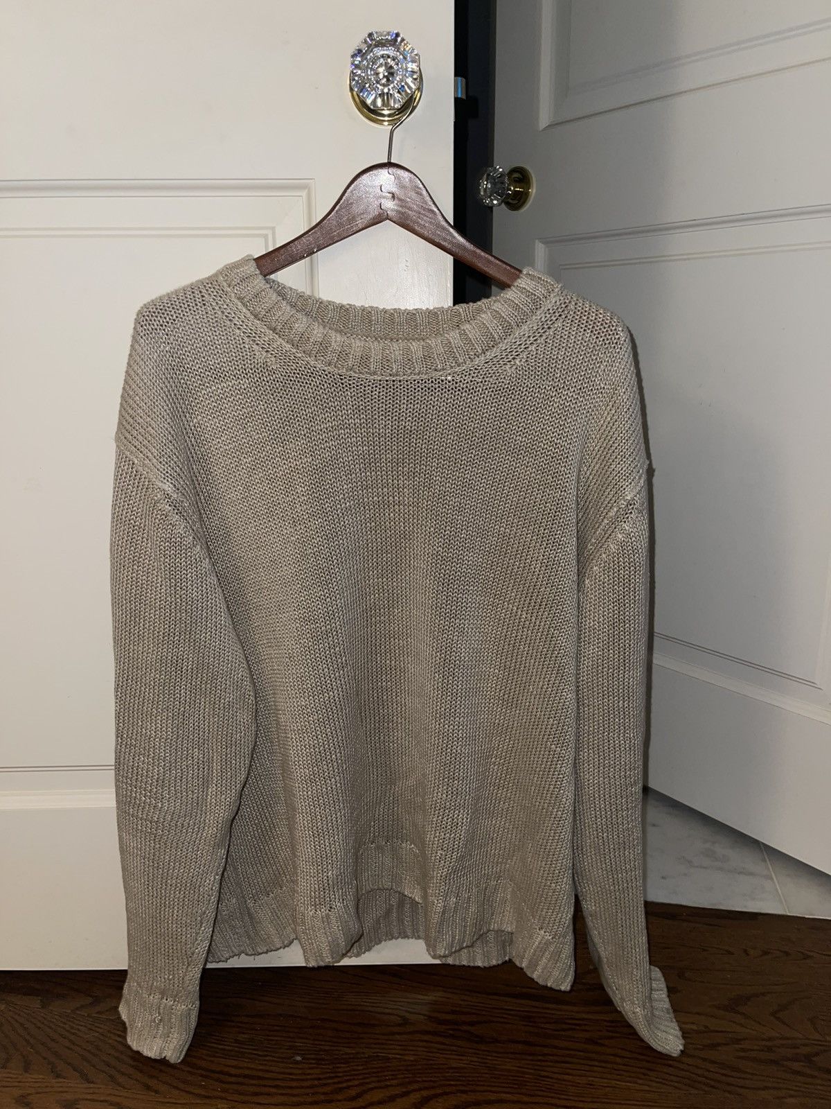 Banana Republic Oatmeal Knit Sweater Banana Republic Size US XL / EU 56 / 4 - 1 Preview