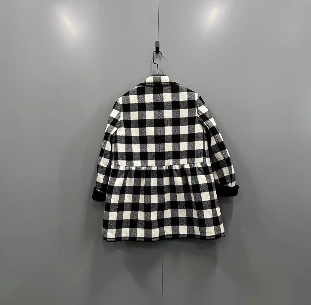 Valentino Valentino Black and White Check Coat J41 Size M / US 6-8 / IT 42-44 - 2 Thumbnail
