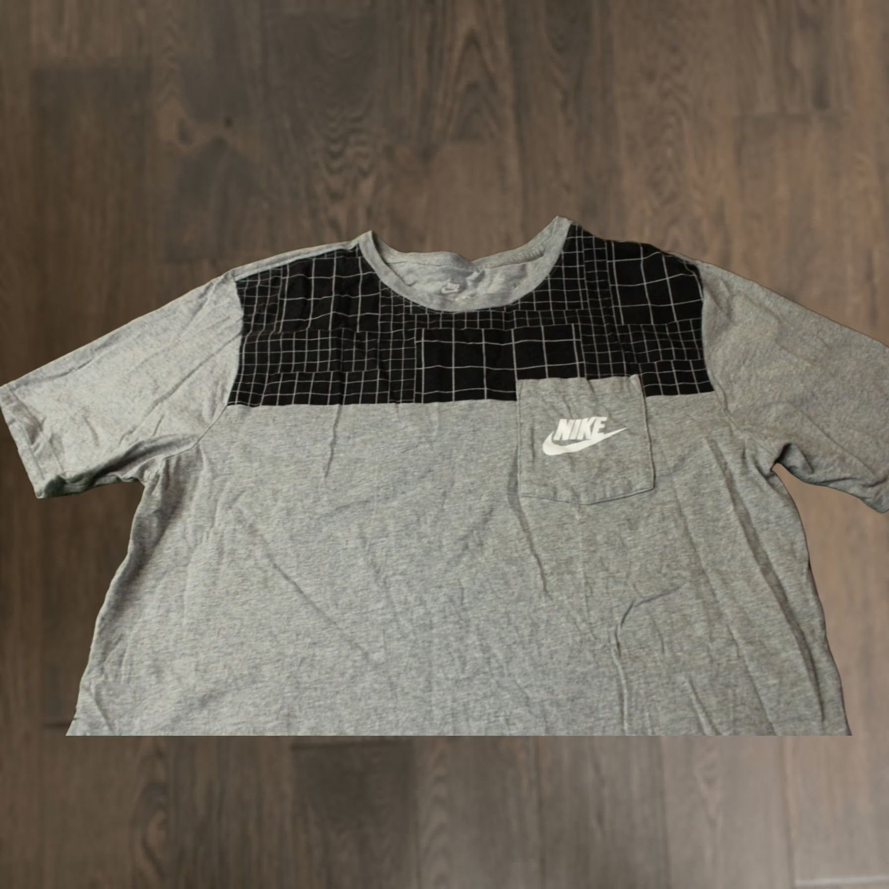 Nike NIKE ORIGINAL 2017 MEN SHIRT T-SHIRT TEE JERSEY SIZE M MEDIUM 834727-063 Gray and Black Casual Nike Shirt Mens Size US M / EU 48-50 / 2 - 1 Thumbnail