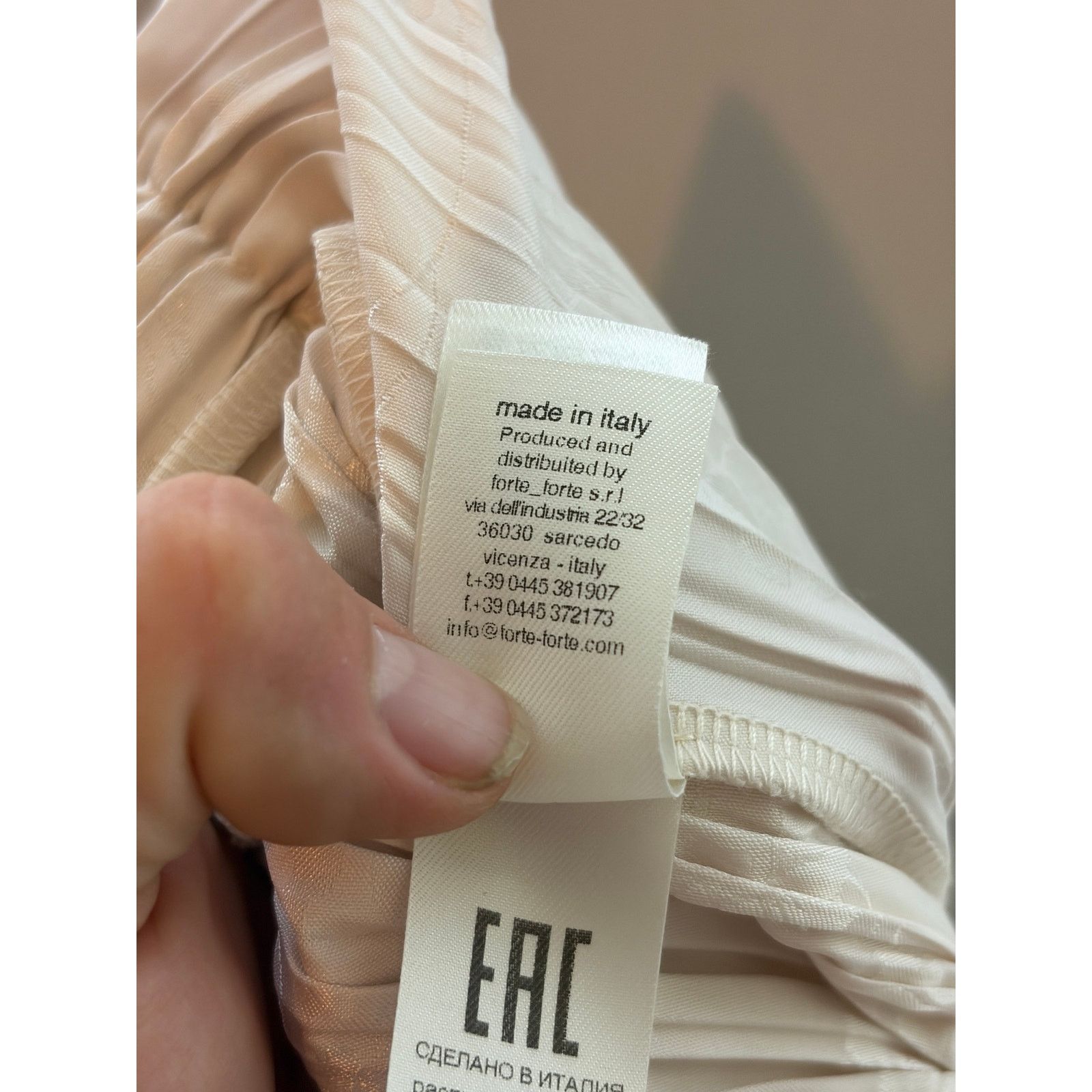forte_forte Forte Forte Plissé Satin Jacquard Pants in Perla sz ll US M Size 27" / US 4 / IT 40 - 10 Thumbnail