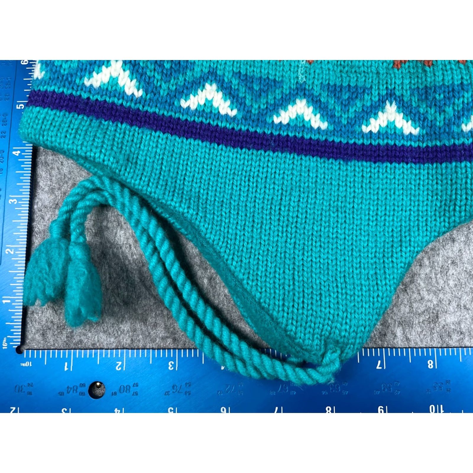Vintage Igloos Beanie Adult One Size Blue Knit Wool Fair Isle Ear Flap Tassel Hat/Cap Mens Womens Unisex Size ONE SIZE - 2 Thumbnail
