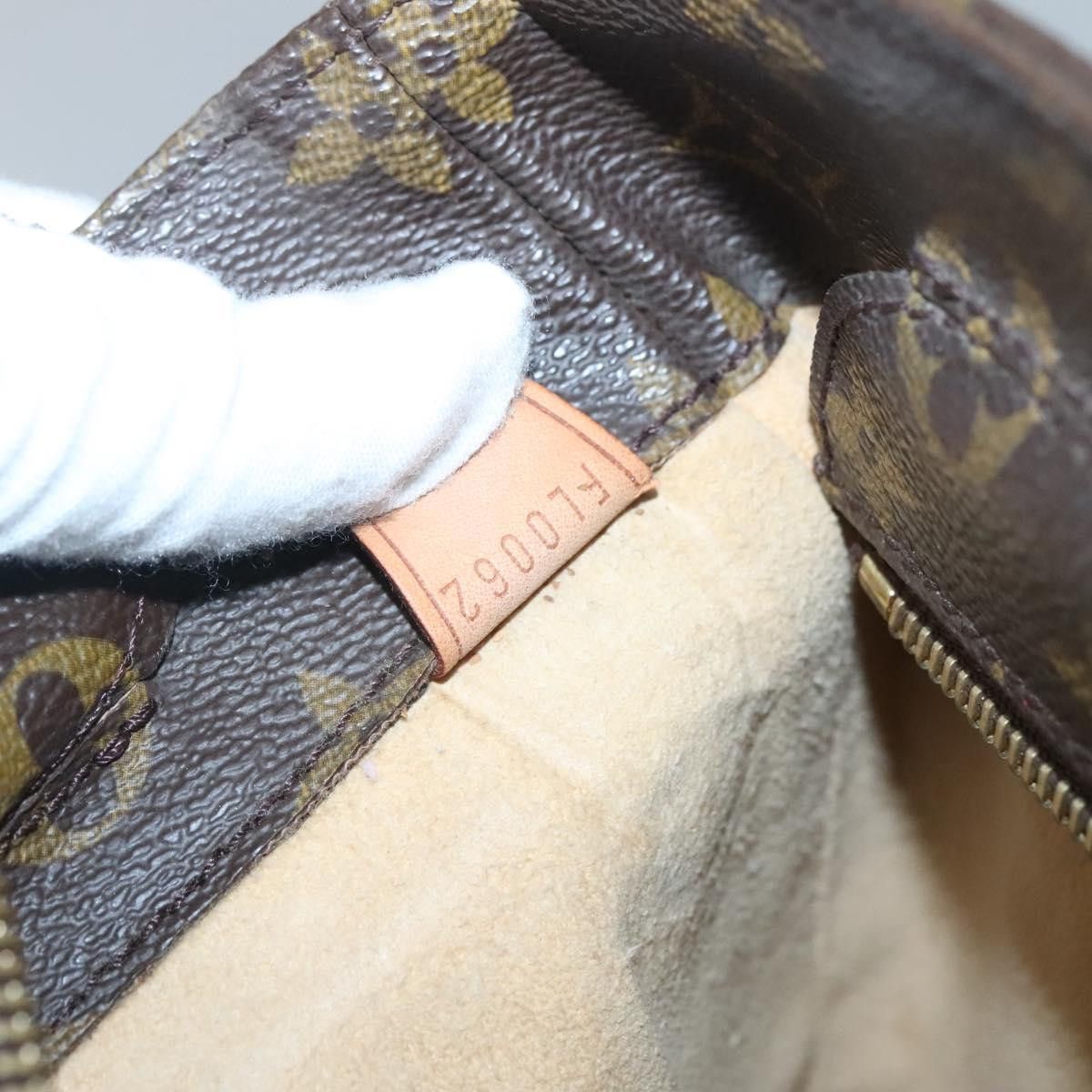 Louis Vuitton LOUIS VUITTON Monogram Luco Tote Bag M51155 Size ONE SIZE - 12 Thumbnail