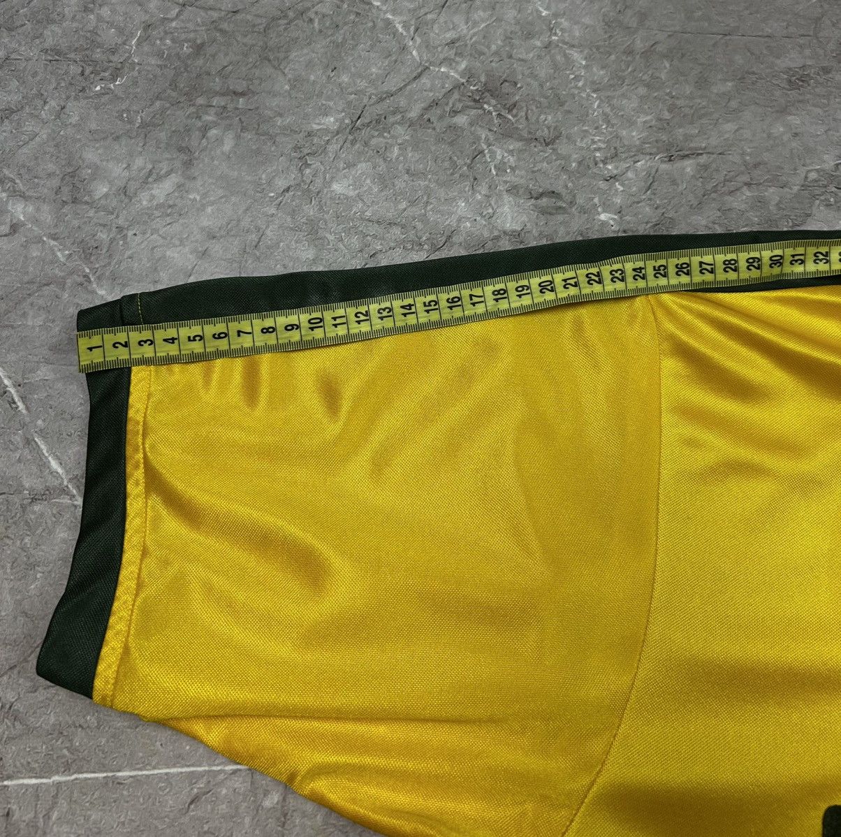 Nike Y2K Blokecore Nike Brasil 2000s Football Home Shirt S Hype Size US S / EU 44-46 / 1 - 25 Thumbnail