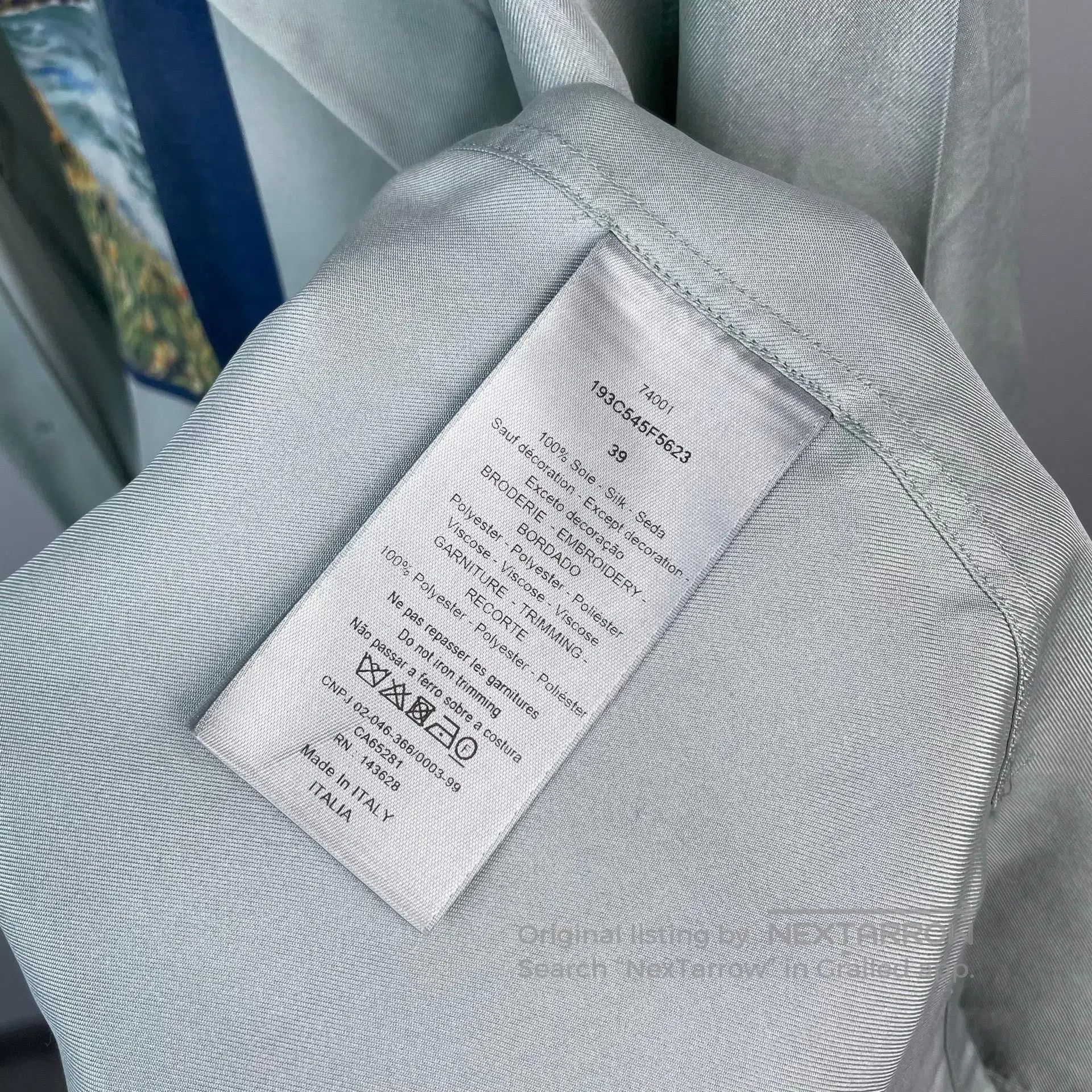Dior Dior size 39 Embroidered Lettering Logo Silk Single Breast Size US S / EU 44-46 / 1 - 7 Thumbnail