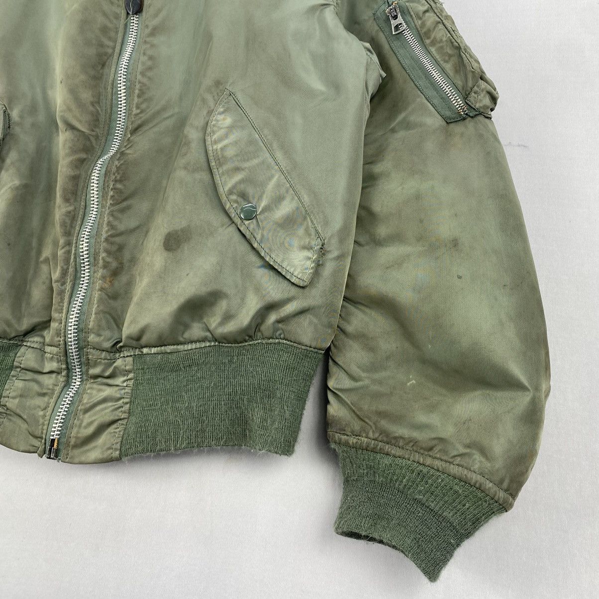 80's〜 ALPHA MA-1 MADE IN USA Vintage 80's Alpha Industries Bomber Jacket MA-1 Made In USA