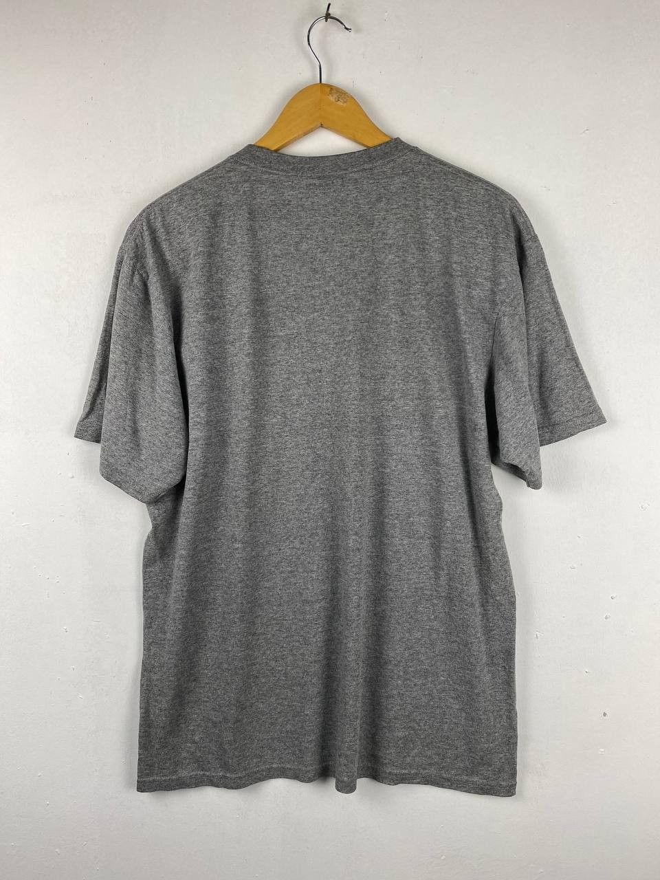 Nike vintage nike duke centre swoosh nice design Size US L / EU 52-54 / 3 - 5 Thumbnail