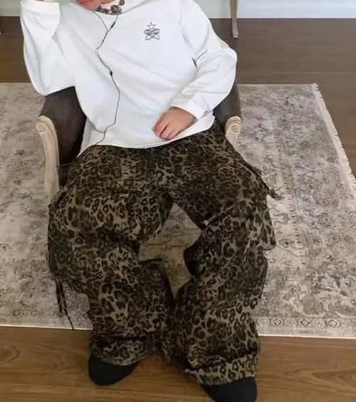 Japanese Brand × Vintage Leopard print paratrooper pleated cargo wide-leg pants Size US 33 - 4 Thumbnail