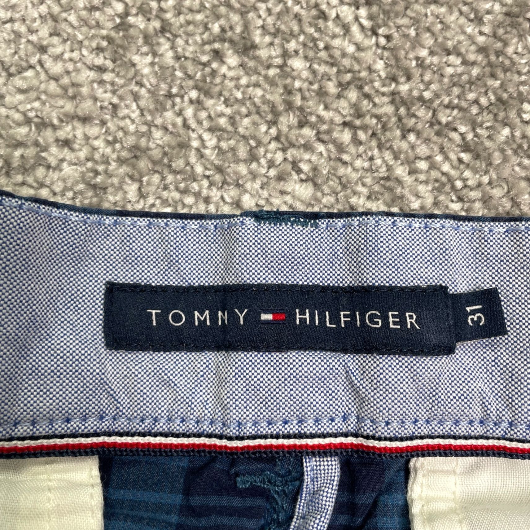 Tommy Hilfiger Tommy Hilfiger Chino Shorts Mens 31 Blue Plaid Flat Front Cotton Casual Outdoor Regular Fit Adults Mens Size US 31 - 6 Thumbnail