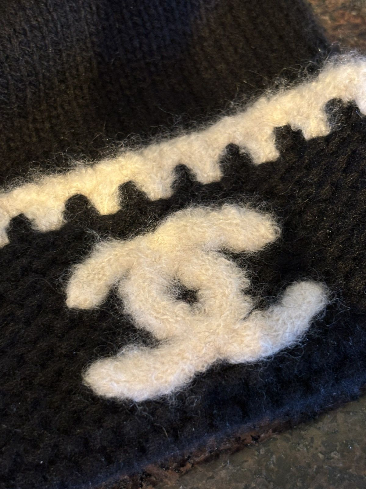 Chanel Chanel Cashmere Knit Beanie Size ONE SIZE - 7 Thumbnail
