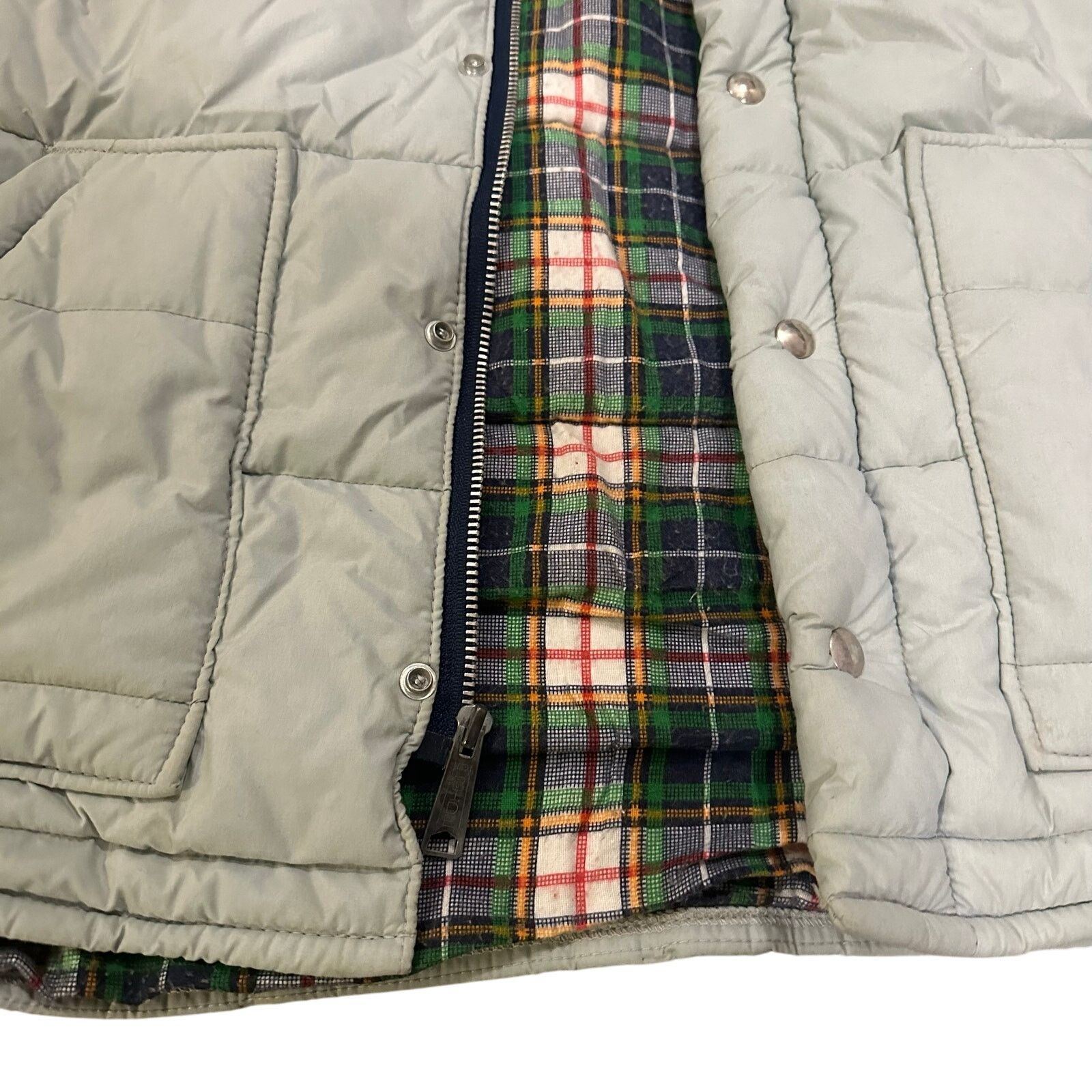 Vintage Vintage Flannel Plaid Lined Grey Puffer Vest Full Zip Size US M / EU 48-50 / 2 - 7 Thumbnail