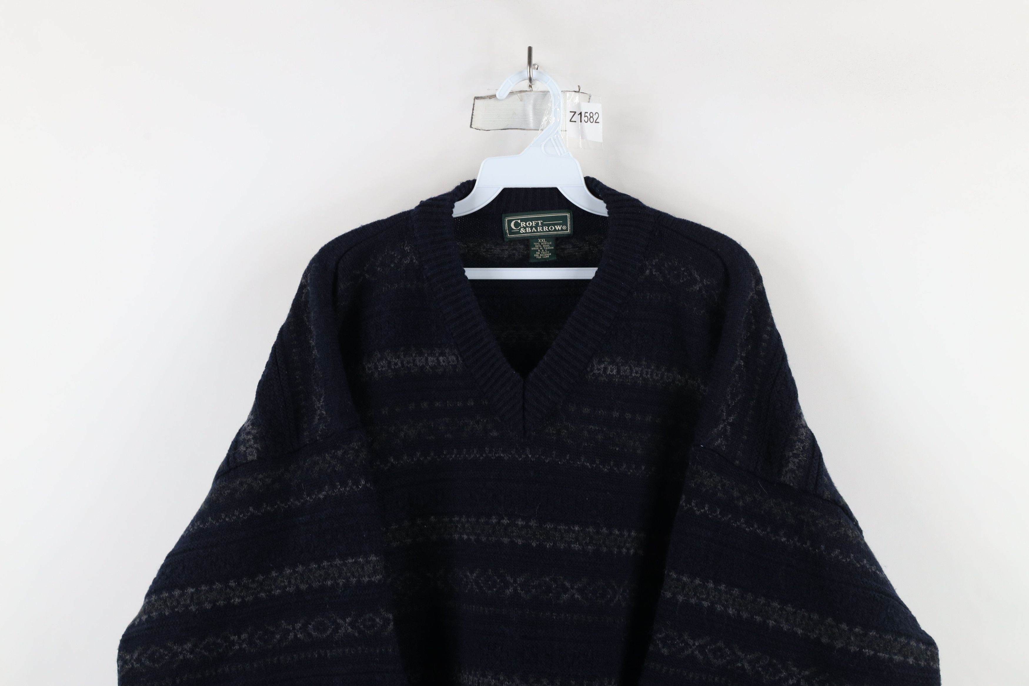 Vintage Vintage 90s Streetwear Knit Fair Isle V-Neck Sweater Blue Size US XXL / EU 58 / 5 - 2 Thumbnail