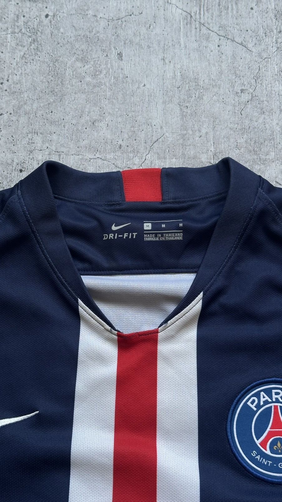 Nike 2019/20 Nike PSG Mbappe #7 Authentic Home Soccer Jersey Size US M / EU 48-50 / 2 - 8 Thumbnail