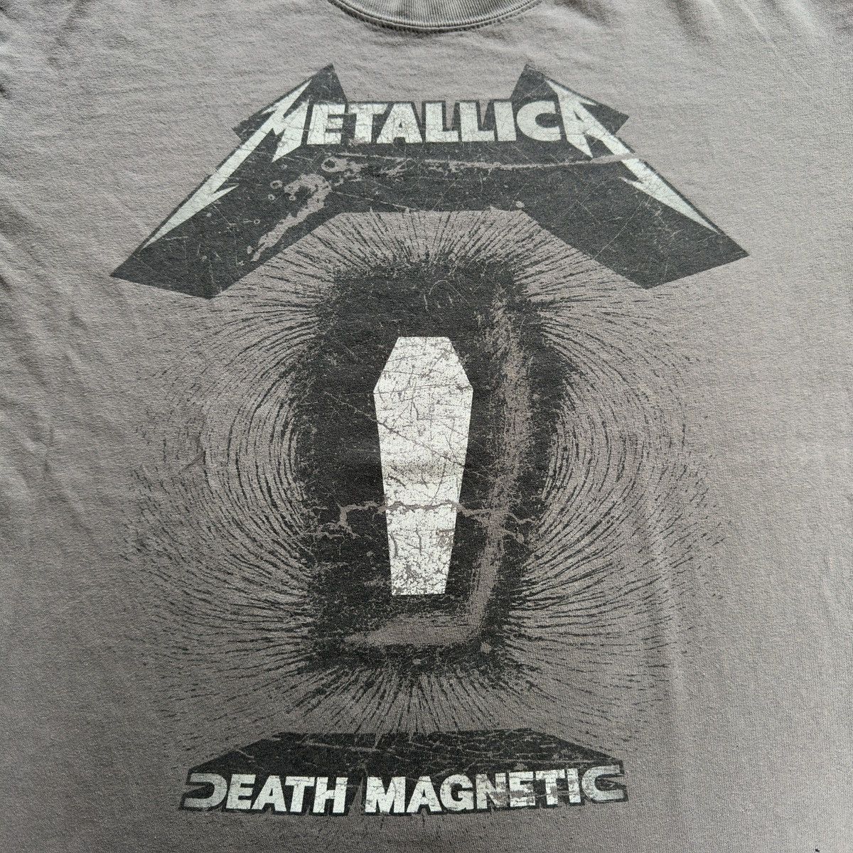 Vintage Vintage Metallica Death Magnetic T Shirt Size US XL / EU 56 / 4 - 4 Thumbnail