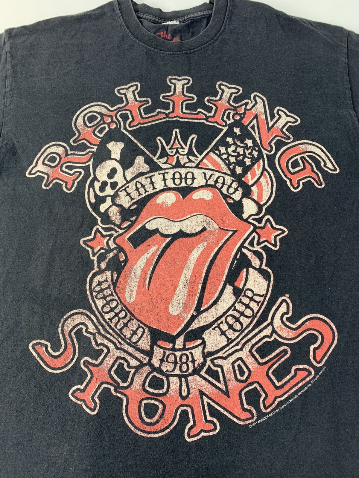 Band Tees 90s The Rolling Stone World Tour 81 Tattoo Screen Tee Size US M / EU 48-50 / 2 - 4 Thumbnail