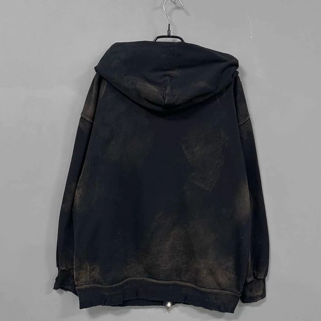Balenciaga Balenciaga Mud Dyed Distressed Zip Hoodie XS Women Size XS / US 0-2 / IT 36-38 - 3 Thumbnail