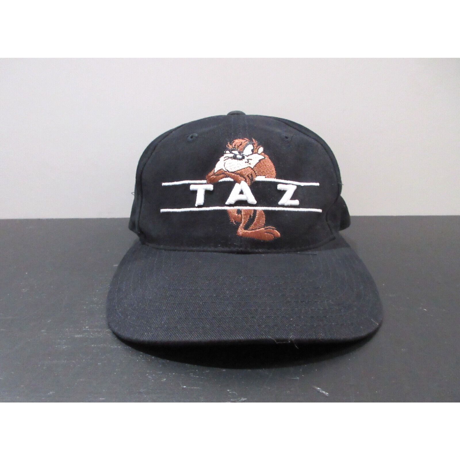 Vintage VINTAGE Looney Tunes Hat Cap Snap Back Black Taz Tasmanian ...