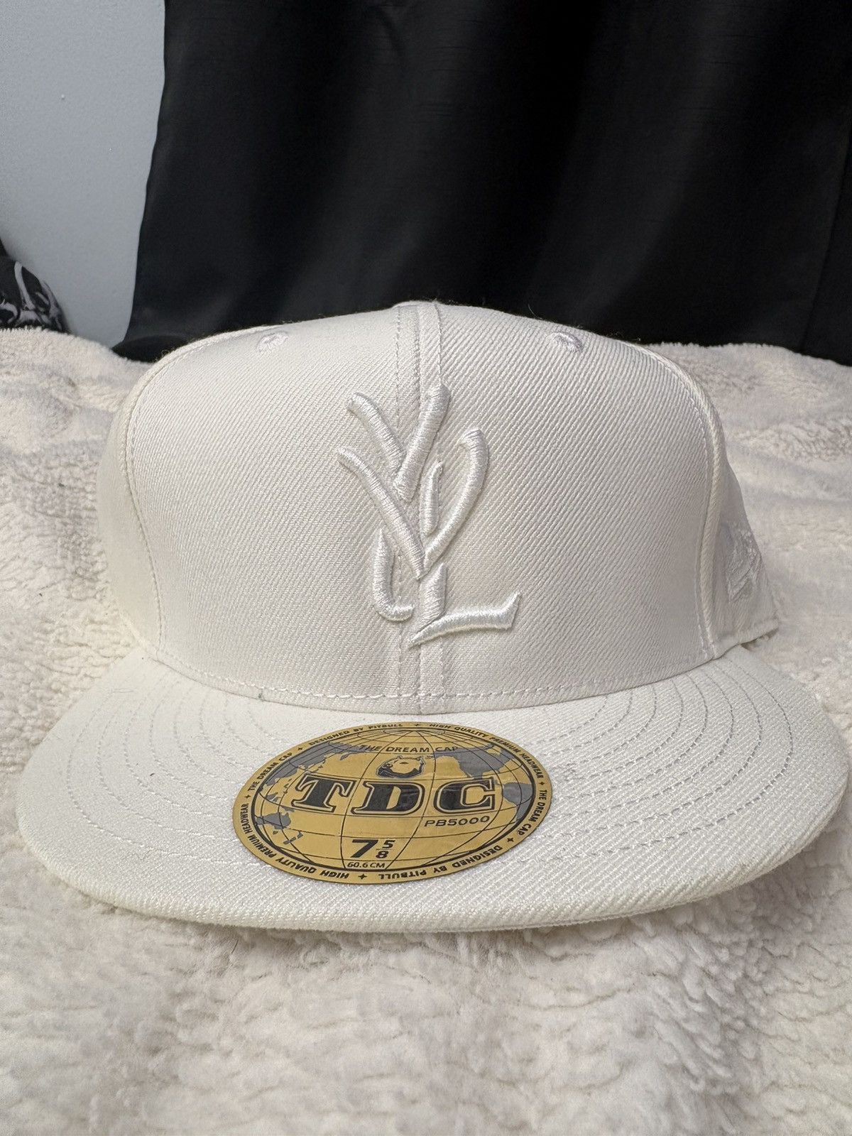 Yvl Hat White | Grailed