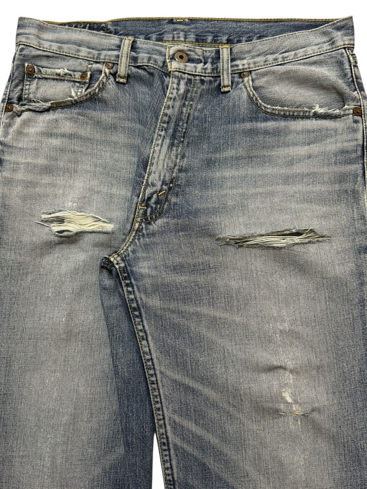 Levi's Vintage Levis 502 Blue Faded Wash Distressed Wide Leg Jeans Size US 33 - 3 Thumbnail