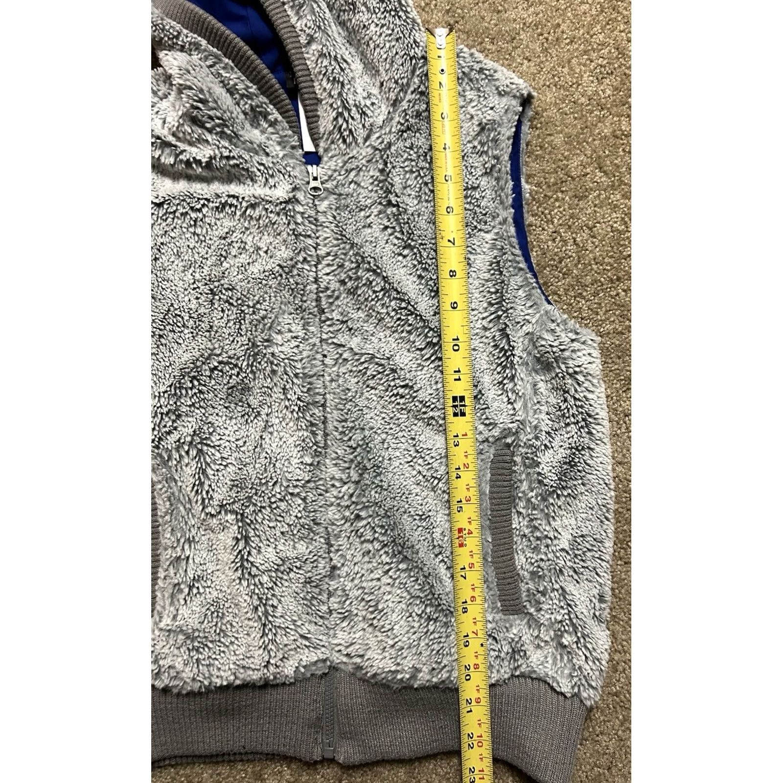 Patagonia Patagonia Vest Hooded Fleece Gray Women's Small Conejo Full Zip Hooded Pockets Reversible Winter Slim Fit Casual Size S / US 4 / IT 40 - 6 Thumbnail