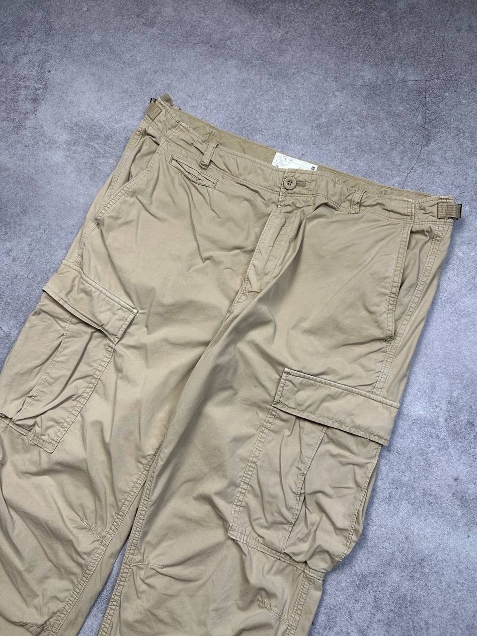 Gap Vintage Gap Cargo Pants, Size W38 L32 – Classic Workwear Size US 38 / EU 54 - 2 Thumbnail