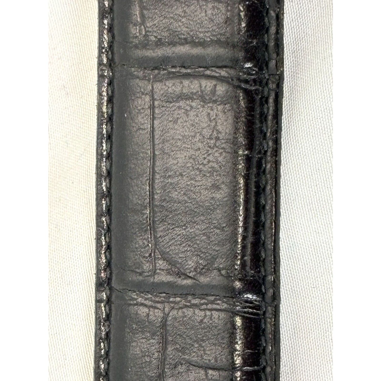 Vintage VINTAGE Trafalgar Croc Embossed Leather Belt 40 Black Made in USA Mens Size 40 - 4 Thumbnail