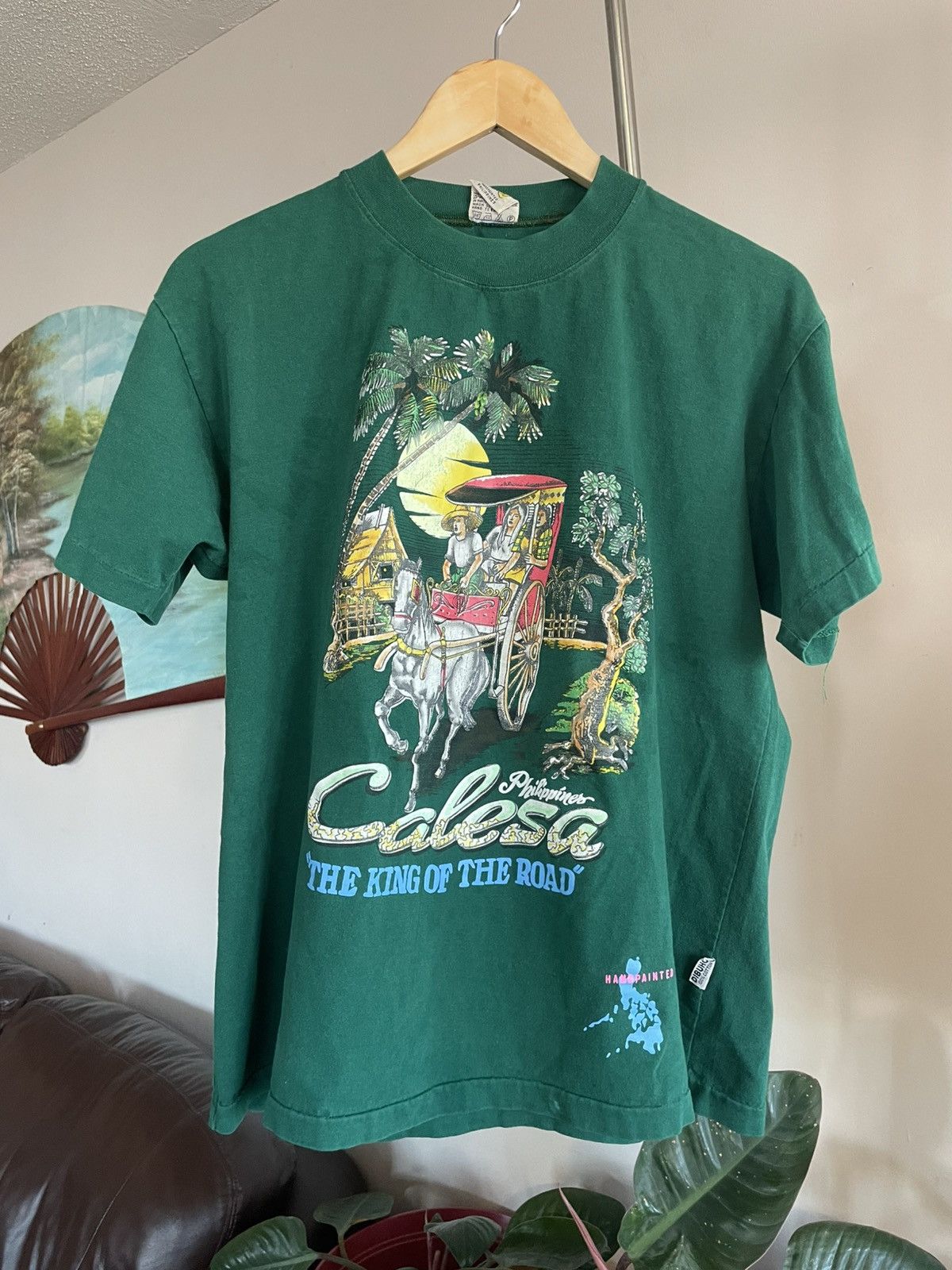 Other × Vintage Vintage Philippines Single Stitch Hand Painted Tee Size US M / EU 48-50 / 2 - 1 Thumbnail