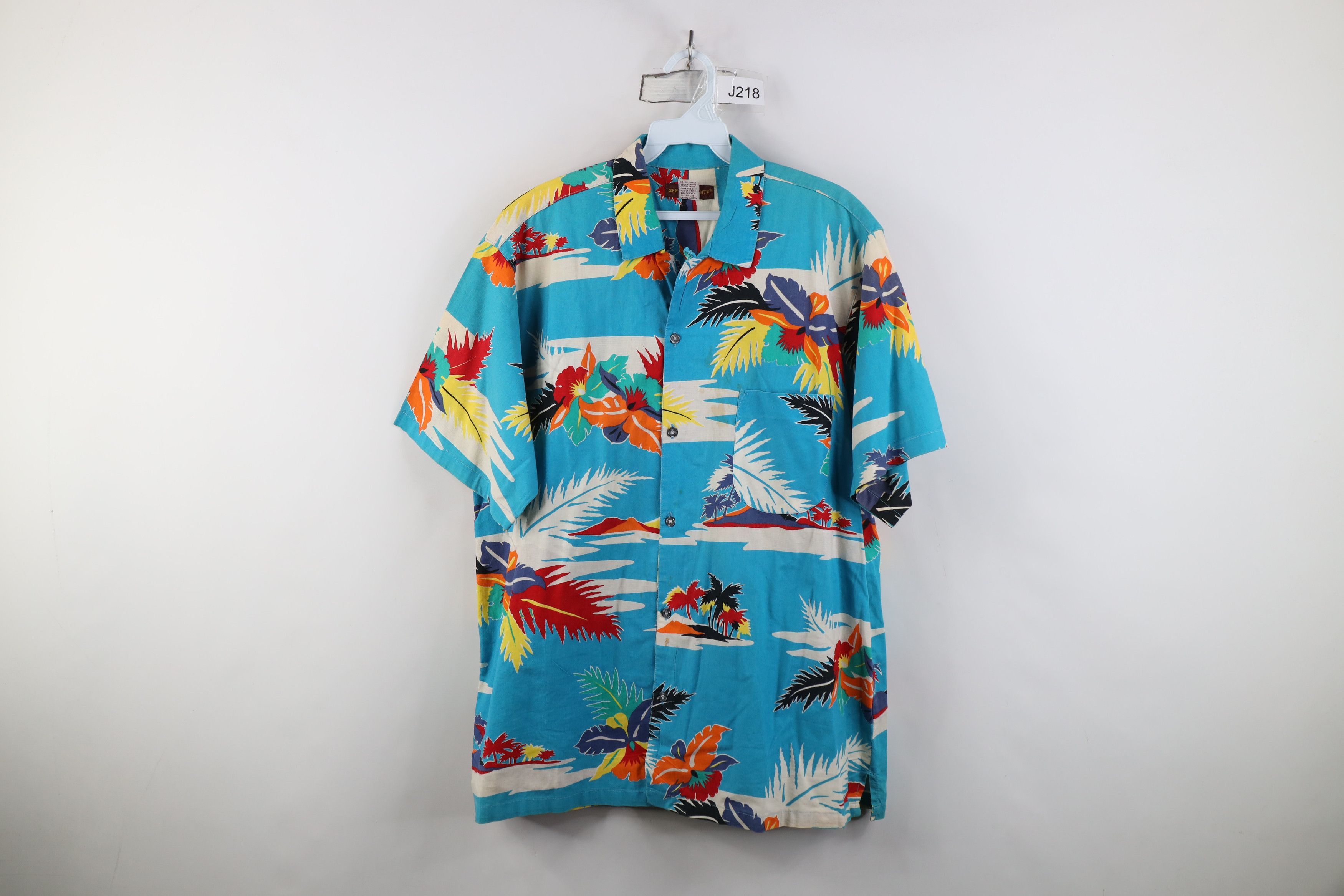 Vintage Vintage 80s Streetwear Looped Collar Hawaiian Button Shirt Size US L / EU 52-54 / 3 - 1 Thumbnail