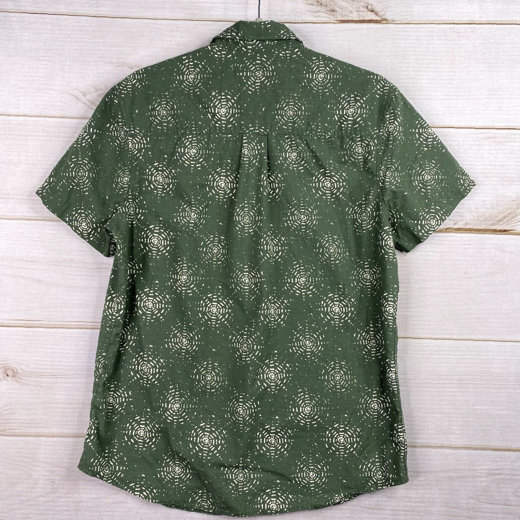 Prana prAna Button-Down Shirt Mens S Slim Fit Green Print Short Sleeve Pocket Hiking Shirt Size US S / EU 44-46 / 1 - 7 Thumbnail