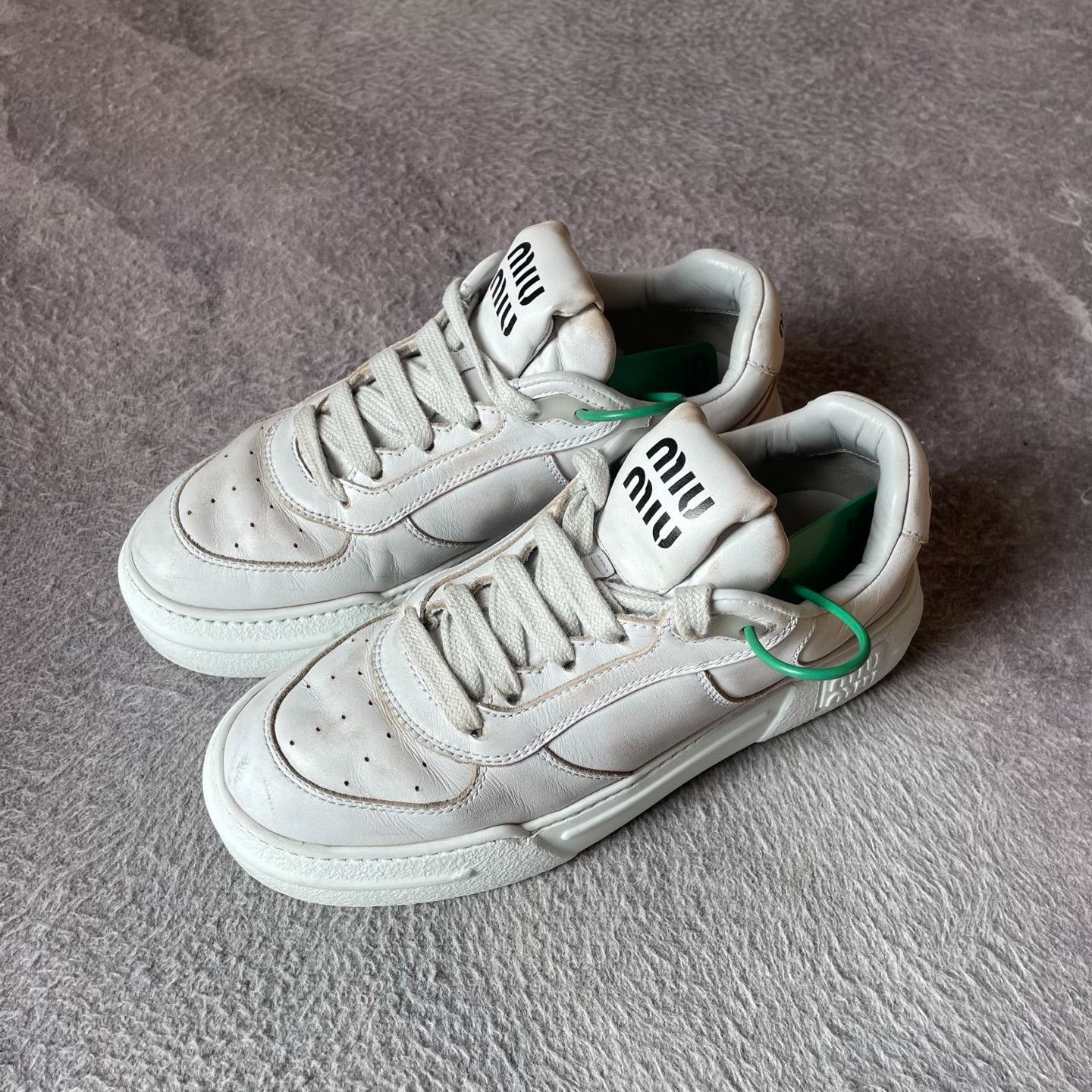 Miu Miu White Designer Casual Streetwear Size US 5 / EU 37 - 1 Thumbnail