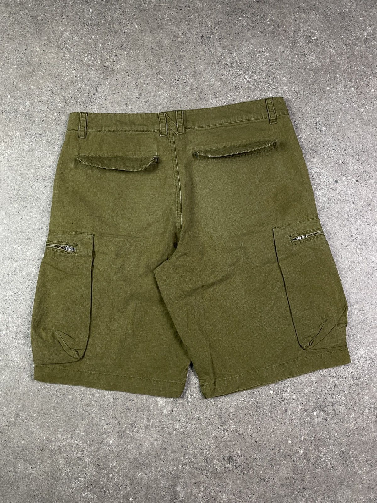 Nike × Vintage Vintage Y2K Nike Cargo Shorts Jorts Size US 32 / EU 48 - 2 Thumbnail