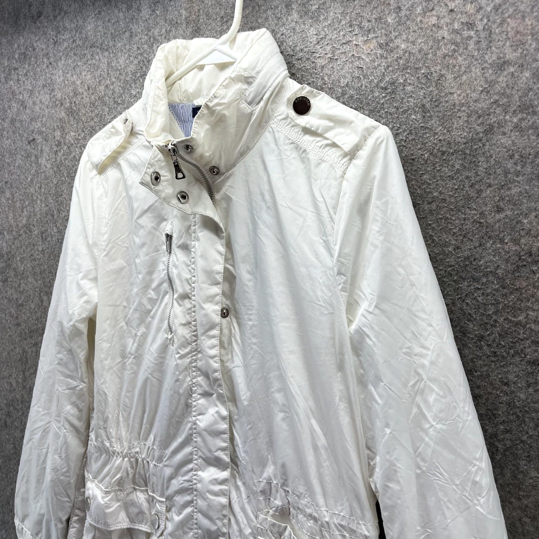 Tommy Hilfiger Tommy Hilfiger Rain Coat Womens Small White Hooded Nylon Zip Windbreaker Jacket Size S / US 4 / IT 40 - 5 Thumbnail