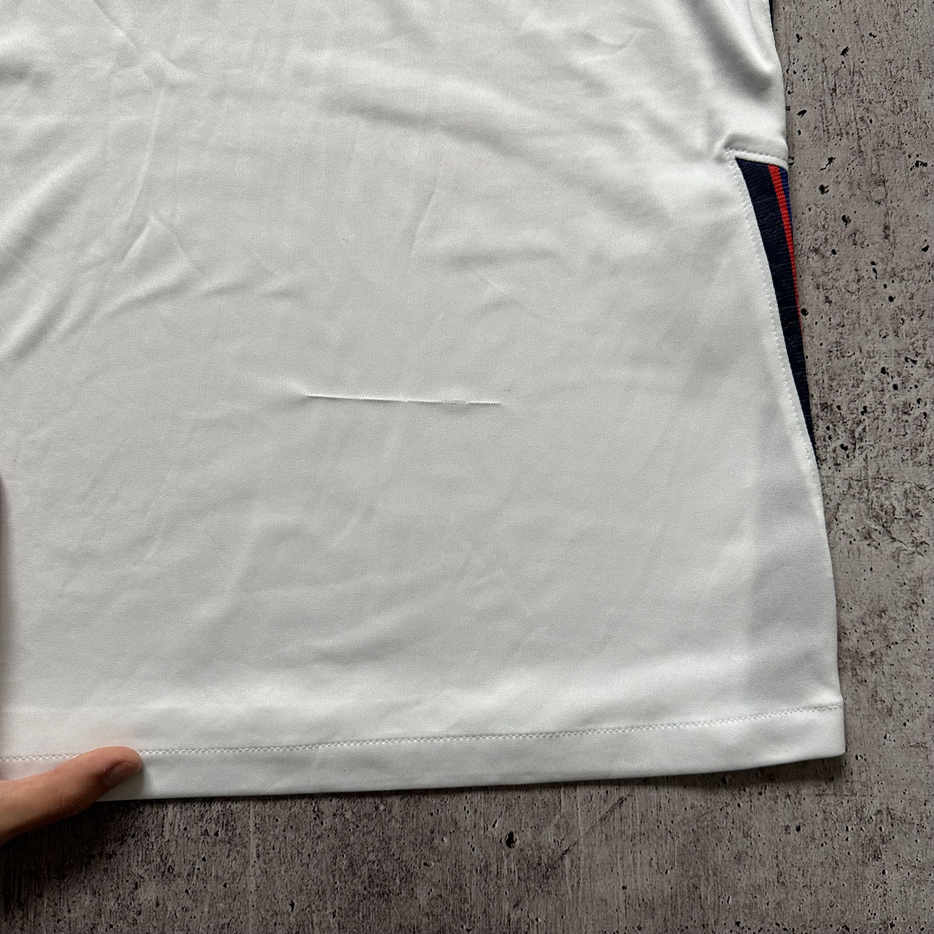 Nike Nike Jersey England Soccer Football Center Swoosh Streetwear Size US XXL / EU 58 / 5 - 9 Thumbnail