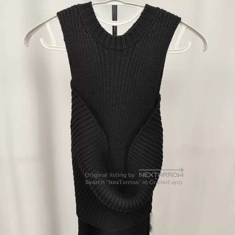 Louis Vuitton Louis Vuitton Black swing neck off-the-shoulder knit long Size XS / US 0-2 / IT 36-38 - 2 Thumbnail