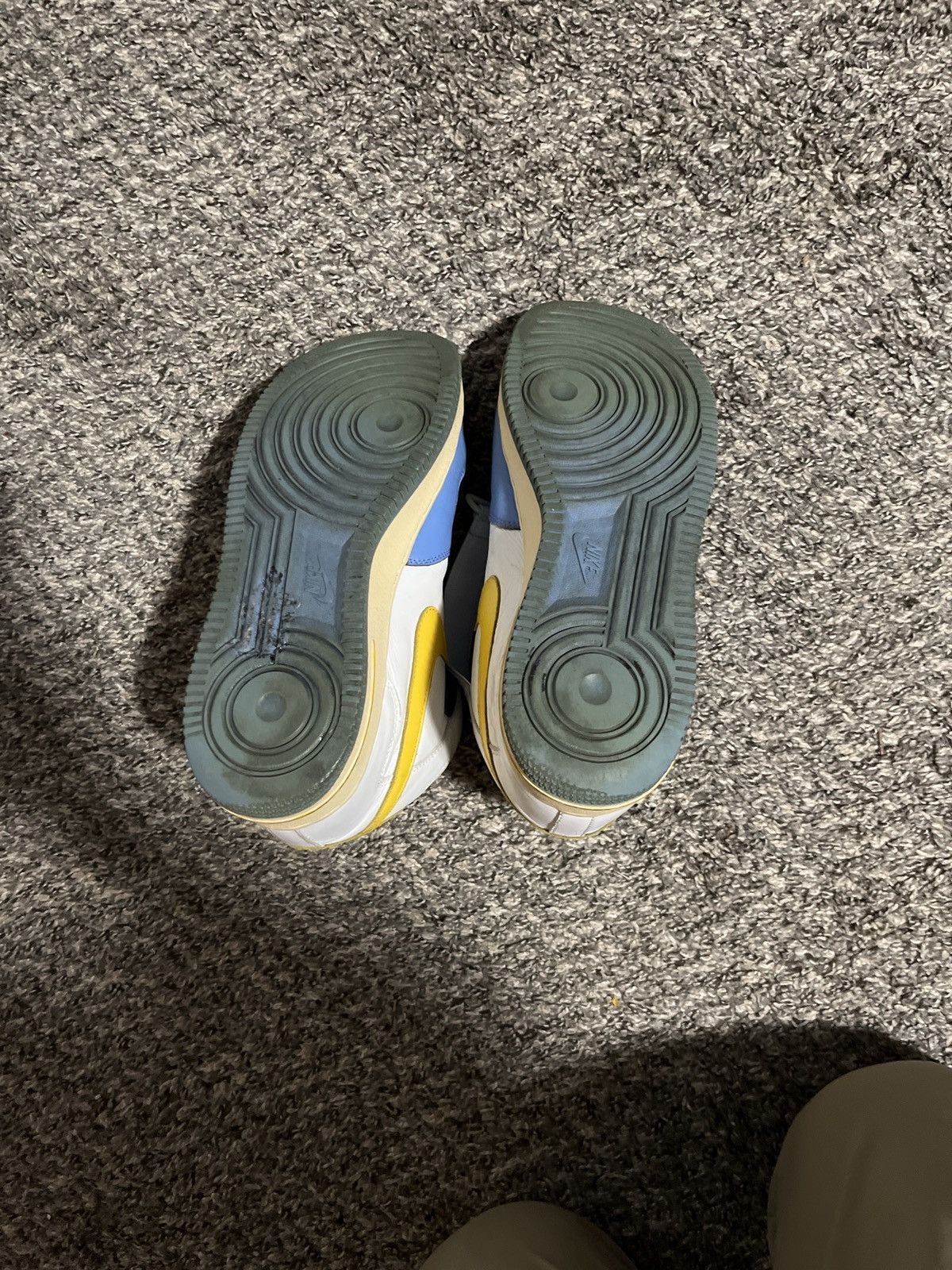 Nike Nike Air Force 1 - white blue and yellow Size US 10.5 / EU 43-44 - 8 Thumbnail