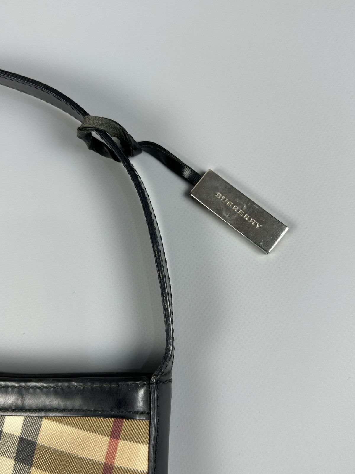 Burberry Vintage Burberry London Nova Check Baguette Shoulder Bag Size ONE SIZE - 5 Thumbnail