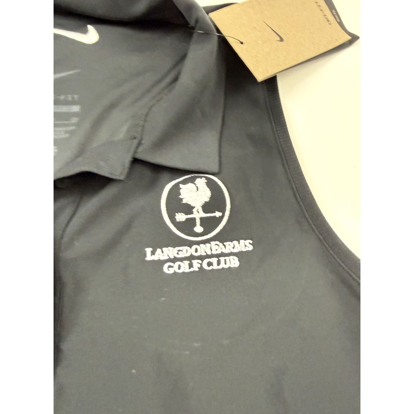 Nike Nike Polo Shirt Womens Small Black Dri-FIT Sleeveless Golf Polo Shirt Women's Size S / US 4 / IT 40 - 2 Thumbnail