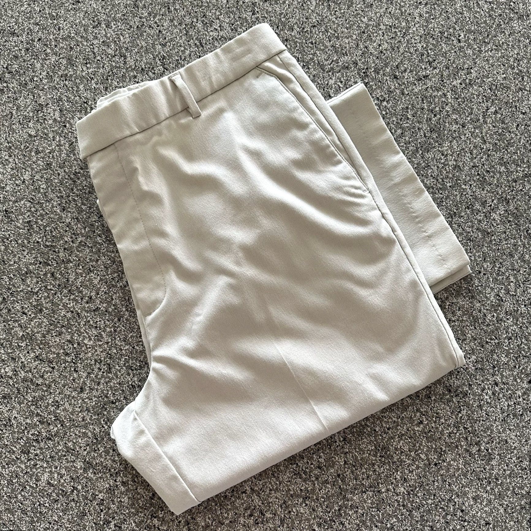 Dockers DOCKERS Pants Mens 38x34 Flat Front Khakis Stretch Relaxed Regular Ivory Solid Front Type: Flat Front Style: Khakis Size US 38 / EU 54 - 2 Thumbnail