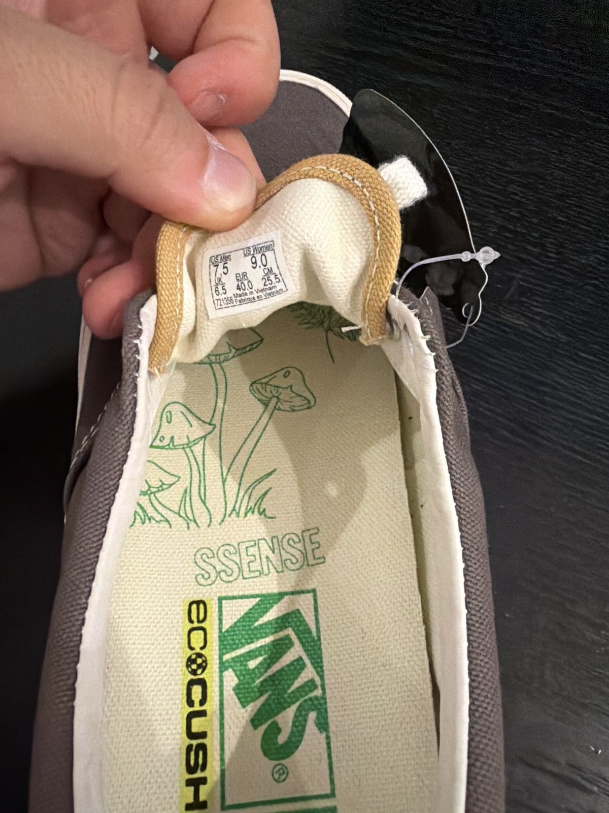 SSENSE Ssense Vault Vans Size US 7.5 / EU 40-41 - 6 Thumbnail